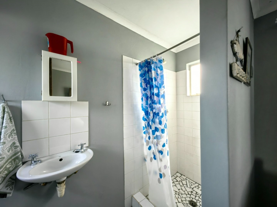 3 Bedroom Property for Sale in Fraaiuitsig Western Cape